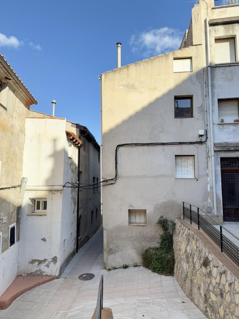 Vista exterior de Casa adosada en venda en Benifallet amb Terrassa, Moblat i Forn