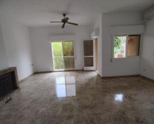 Living room of Flat to rent in  Murcia Capital  with Air Conditioner, Terrace and Storage room