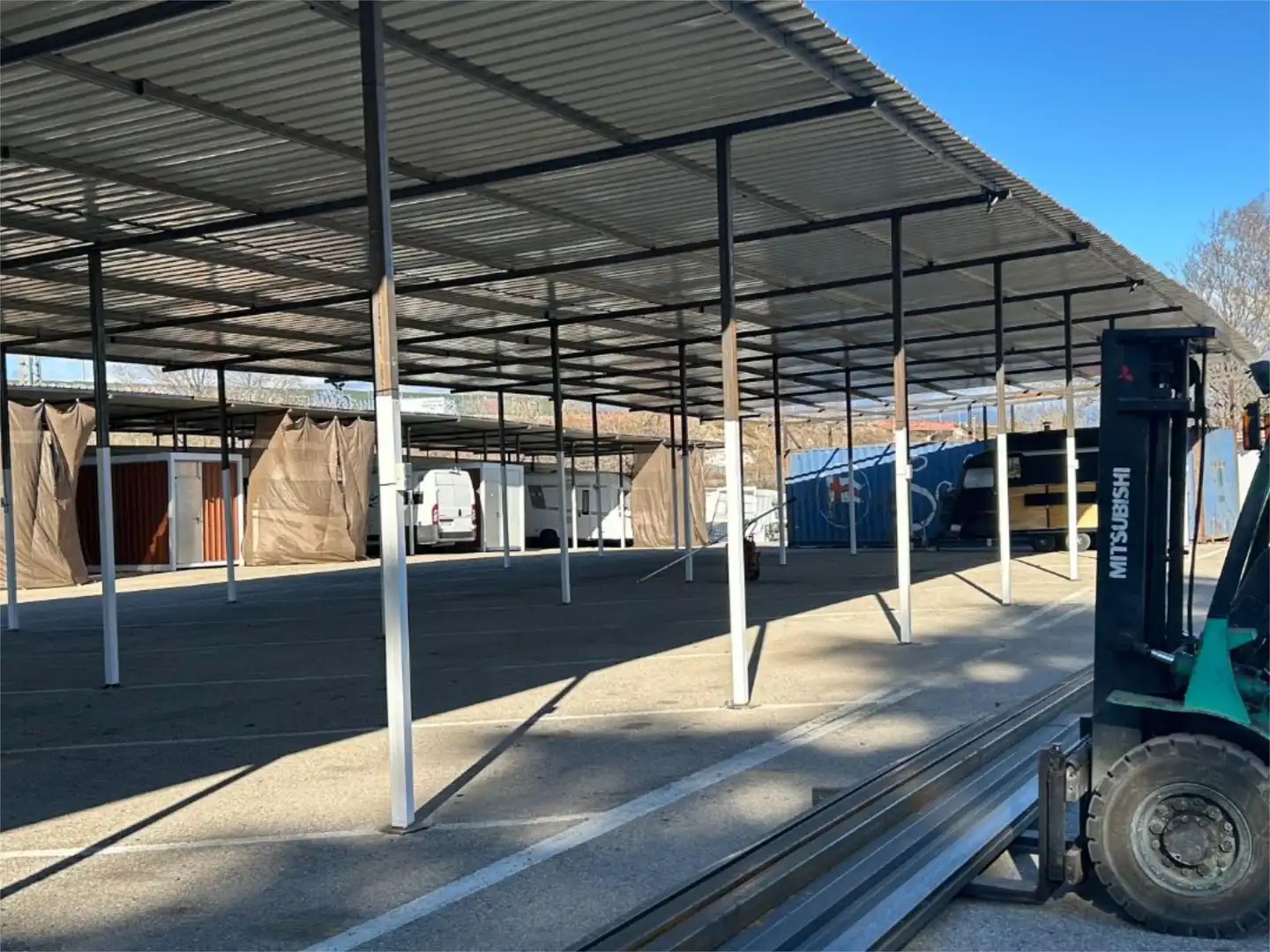 Exterior view of Garage for rent in Paracuellos de Jarama