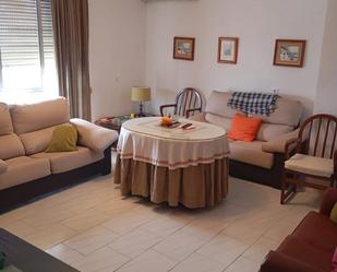 Living room of Single-family semi-detached for sale in El Viso del Alcor  with Air Conditioner, Terrace and Balcony