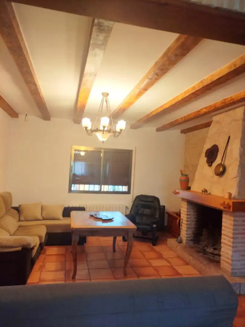Sala de estar de Casa o chalet en venta en Porzuna con Aire acondicionado, Calefacción y Jardín privado