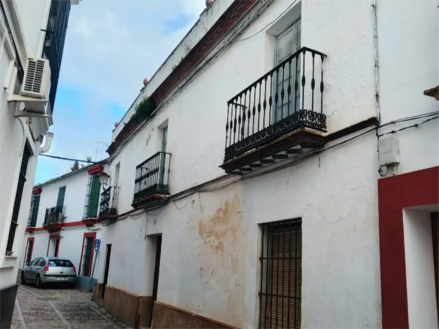 Vista exterior de Casa adosada en venta en Carmona