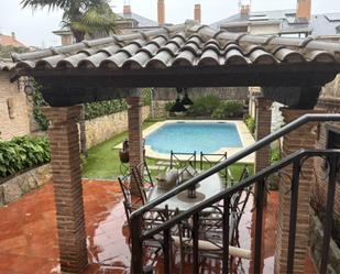 Swimming pool of House or chalet for sale in Arroyomolinos (Madrid)  with Air Conditioner, Heating and Private garden