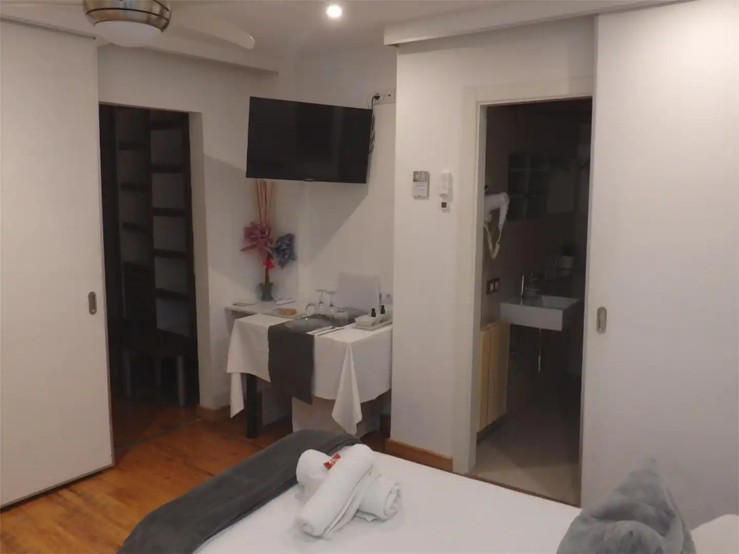 Einfamilien-Reihenhaus zum Verkauf in Carrer Major, 16, Vilanova d'Escornalbou Schlafzimmer von Einfamilien-Reihenhaus zum Verkauf in Vilanova d'Escornalbou mit Klimaanlage, Heizung und Privatgarten