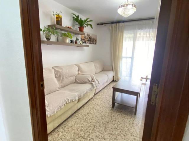 Piso en Venta en Calle Eduardo Gómez de la Mata, 2 en Huerta Fava - Santiago