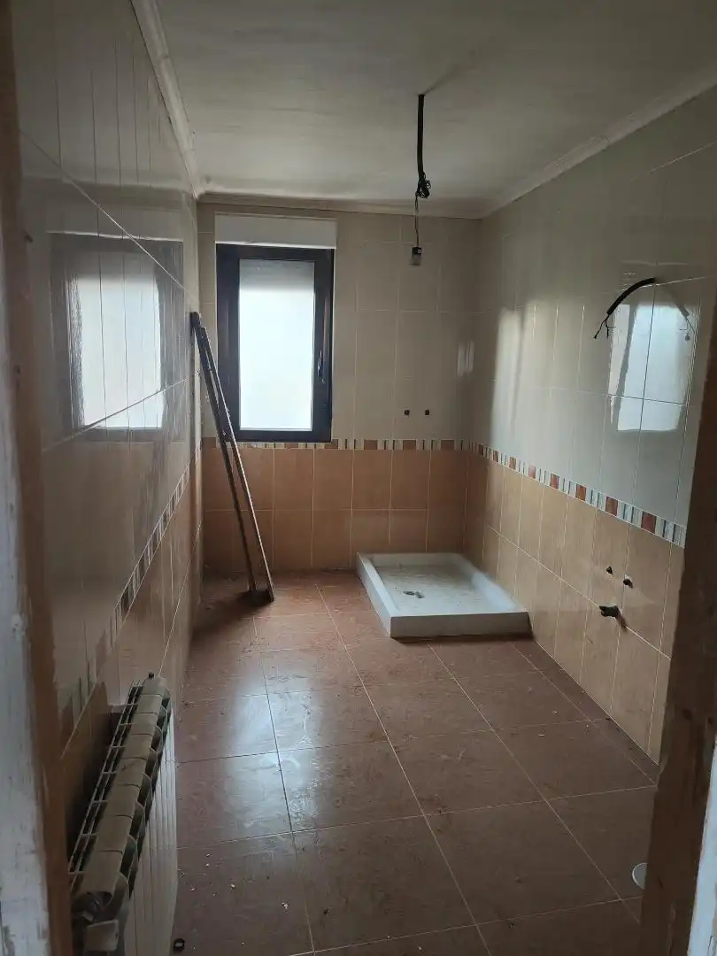 Ground floor for sale in Calle la Sombra, 6, Villarejo de Órbigo Bathroom of Ground floor for sale in Villarejo de Órbigo with Heating