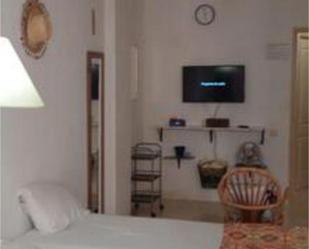 Bedroom of Study to rent in Fuengirola