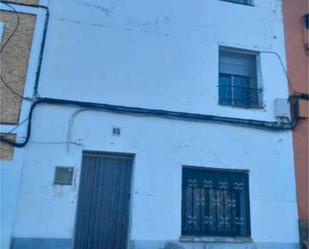 Exterior view of House or chalet for sale in Híjar