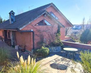 Terrassa de Casa o xalet en venda en Villalbilla amb Aire condicionat, Terrassa i Balcó