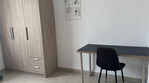 Flat to share in Avenue Avinguda Hispanitat, 40, Nuevo Centro, Valencia - image 5 Photo 5 of Flat to share in Avenue Avinguda Hispanitat, 40, Nuevo Centro, Valencia