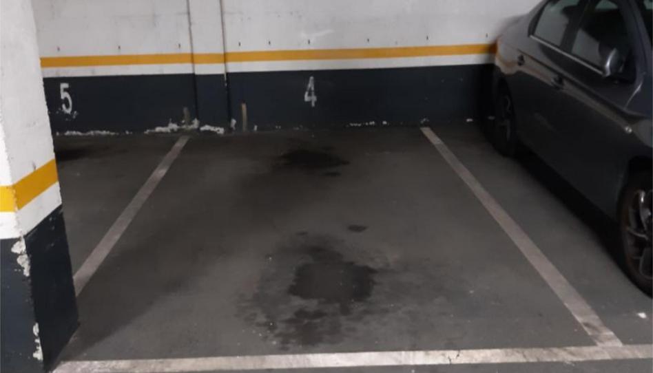 Photo 1 of Garage to rent in Calle de Santa Lucrecia, 5, Opañel, Madrid