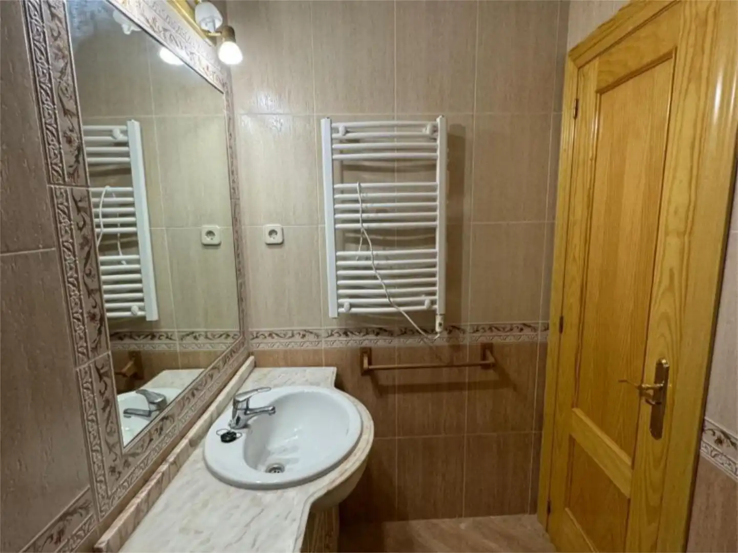 Flat for sale in Calle San Andres, 17, Tartanedo Bathroom of Flat for sale in Tartanedo with Furnished
