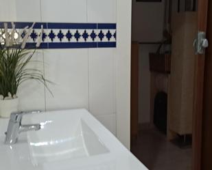 Bathroom of Flat to share in Torremolinos  with Private garden, Terrace and Swimming Pool