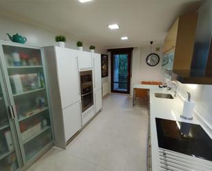 Kitchen of Flat for sale in Balmaseda  with Heating, Parquet flooring and Storage room