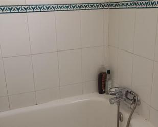 Bathroom of Flat to share in Rincón de la Victoria  with Terrace, Swimming Pool and Furnished