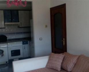 Dormitori de Apartament de lloguer en Siero amb Calefacció i Moblat