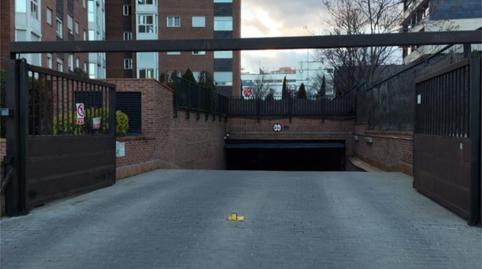 Foto 2 de Garatge en venda a Avenida de Isabel de Valois, 20, Sanchinarro, Madrid