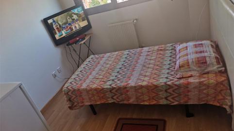 Photo 5 of Flat to share in Calle de Eduardo Barreiros, 3 C, Orcasur - 12 de Octubre, Madrid