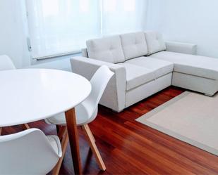 Living room of Flat to rent in Santiago de Compostela   with Heating, Parquet flooring and Storage room