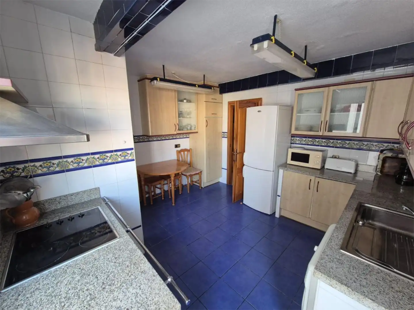 Cocina de Piso en venta en Villajoyosa / La Vila Joiosa con Terraza y Balcón