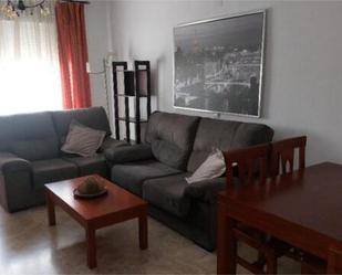 Living room of Flat to rent in Badajoz Capital  with Heating, Storage room and Furnished