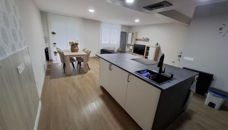 Photo 1 of Flat to rent in Calle del Arzobispo López Peláez, 4, Astorga, León