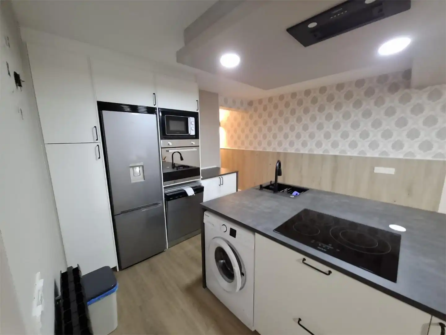 Cocina de Piso de alquiler en Astorga con Calefacción, Parquet y Amueblado