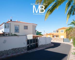 Exterior view of Single-family semi-detached for sale in El Sauzal  with Parquet flooring, Terrace and Storage room