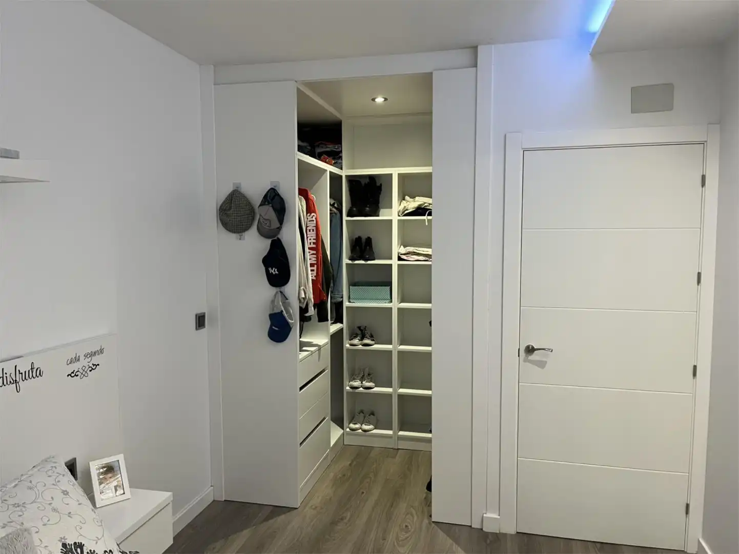 Flat for sale in Plasencia  with Air Conditioner, Furnished and Oven