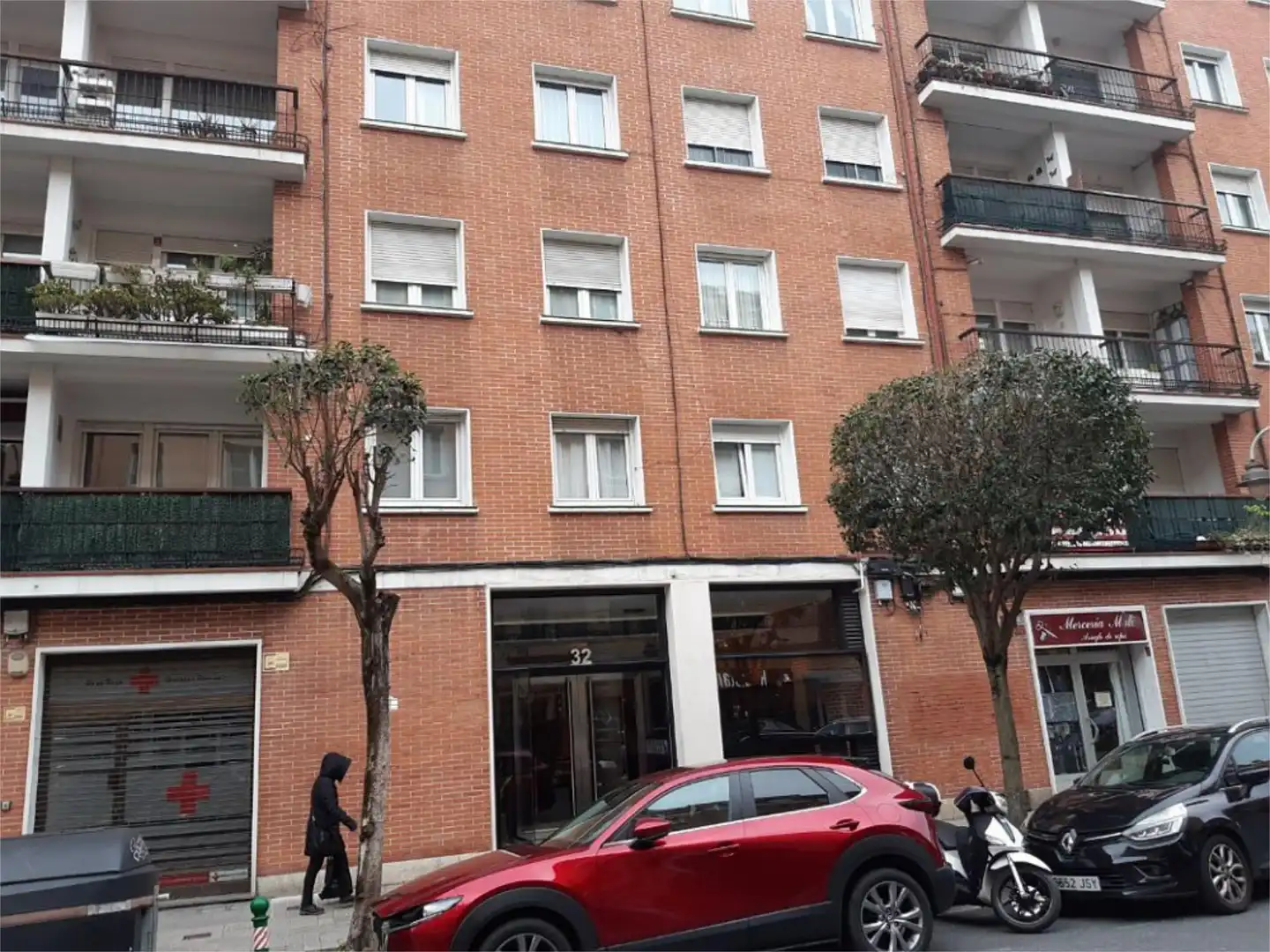 Wohnung zum Verkauf in Blas de Otero Kalea, 32, San Pedro de Deusto - La Ribera Außenansicht von Wohnung zum Verkauf in Bilbao mit Heizung, Privatgarten und Parkett