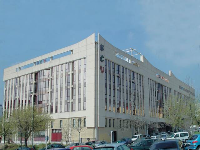 Garaje en Alquiler en Calle de Medea, 4 en Simancas