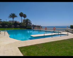 Swimming pool of Apartment to rent in Mijas  with Air Conditioner, Heating and Terrace