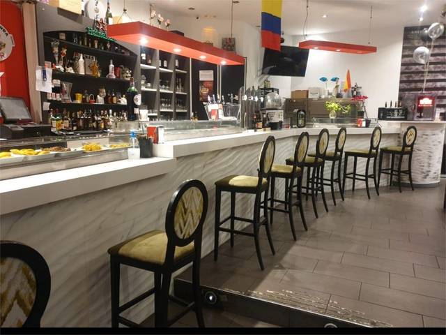 Local comercial en Alquiler en Calle de Manuel Azaña, 60 en Parquesol