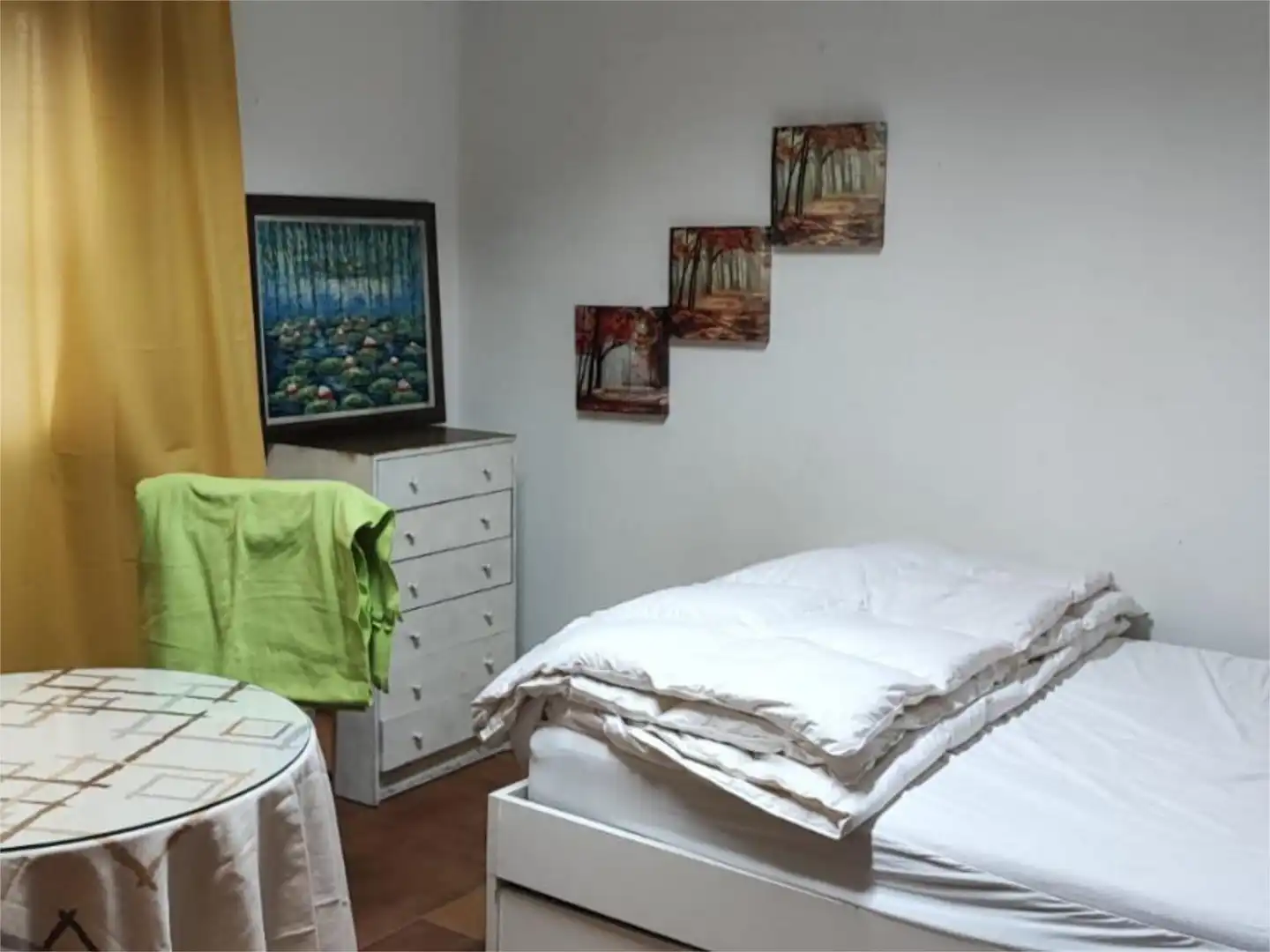 Habitación en Calle de las Huertas de Abajo, 6, Zona Industrial Habitación de Estudio para compartir en Paracuellos de Jarama con Calefacción y Amueblado
