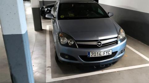 Photo 3 of Garage to rent in Calle Luis Mansilla, 2, Primera Fase - Nuevo Tres Cantos, Madrid