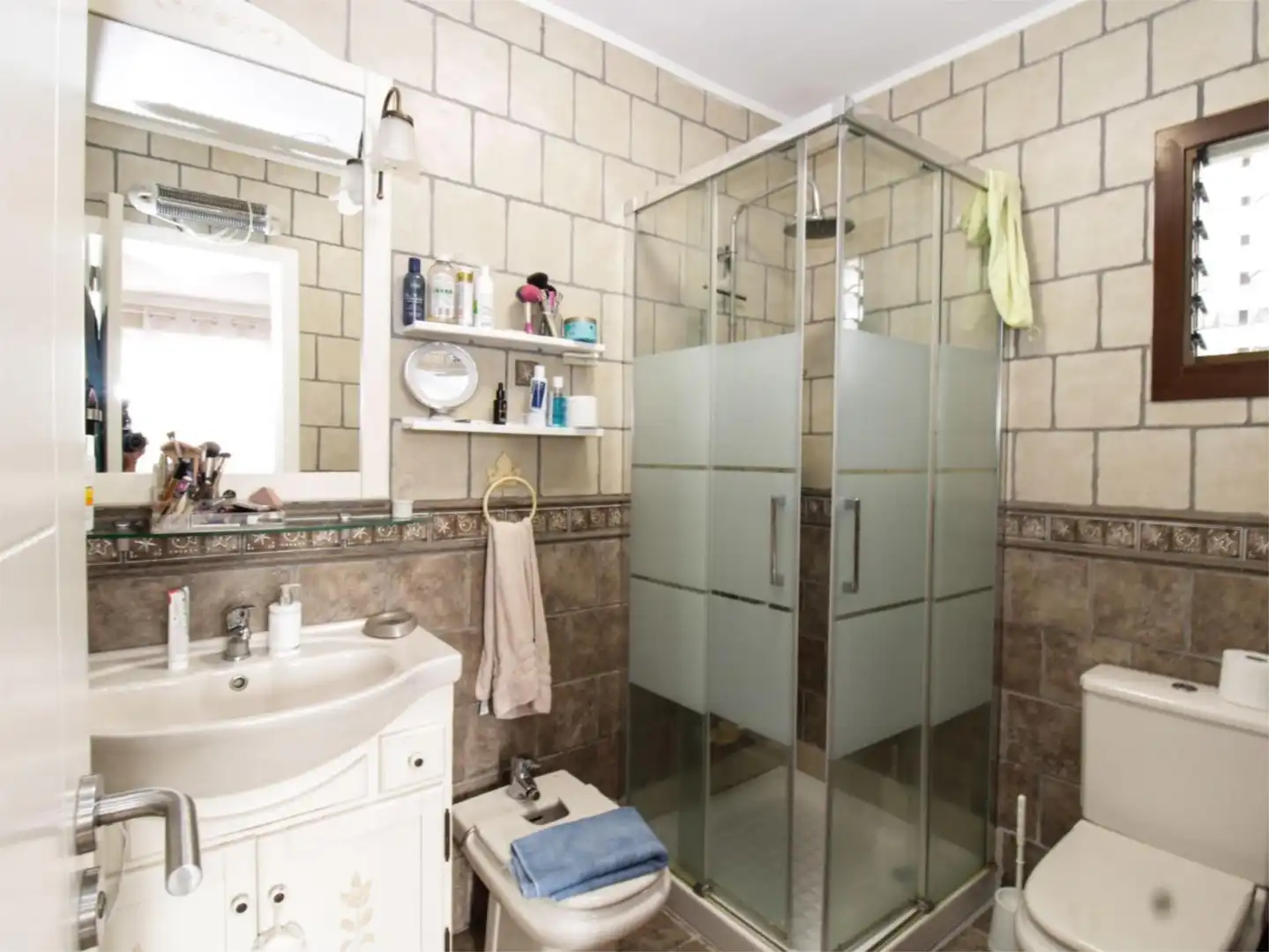 Casa o chalet en venta en Calle Goya, 24, San Antonio - Las Arenas Baño de Casa o chalet en venta en Puerto de la Cruz con Terraza y Piscina