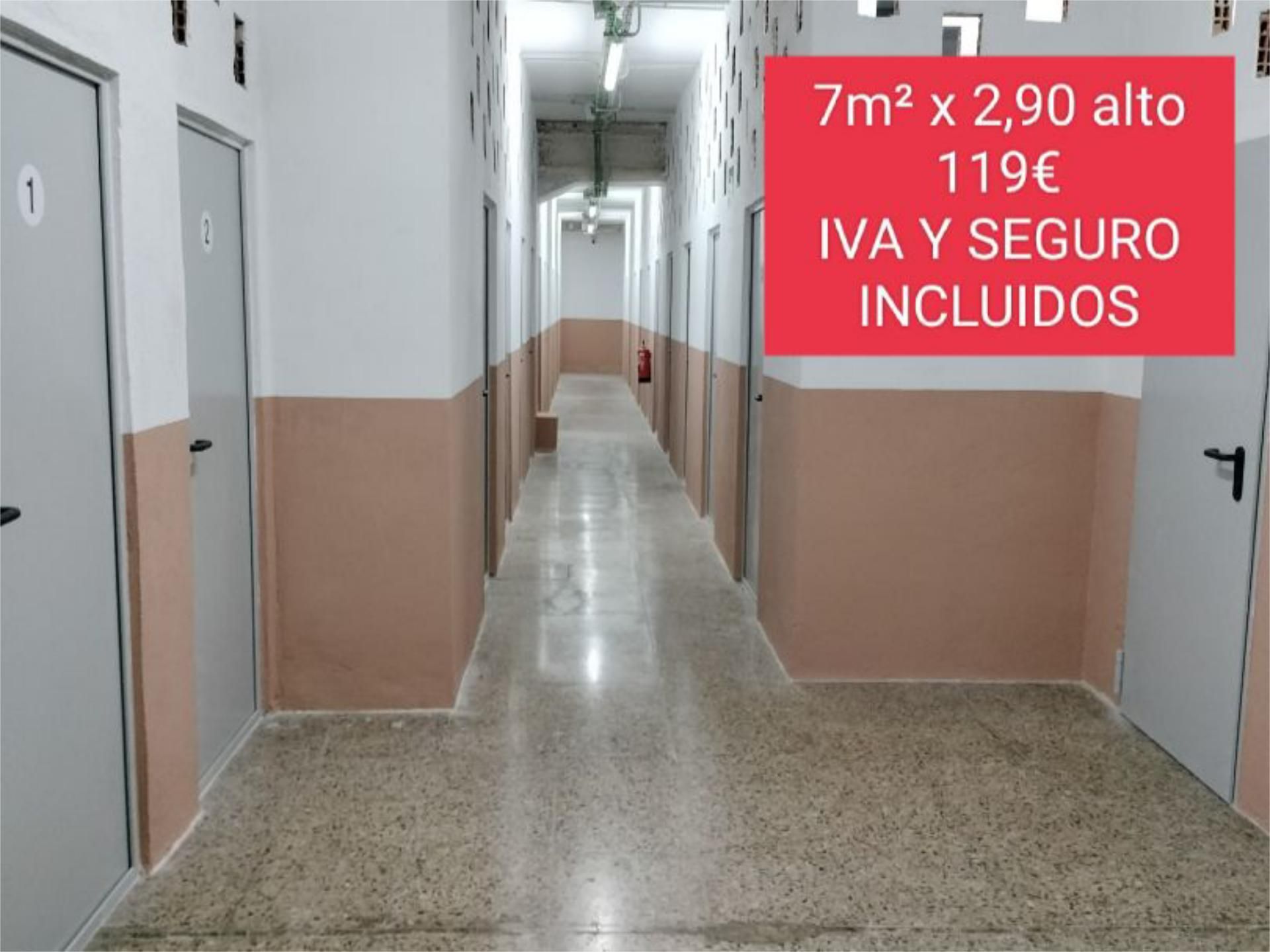 Box room to rent in Cornellà de Llobregat