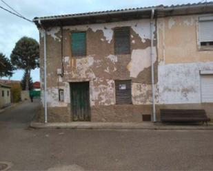 Vista exterior de Casa o xalet en venda en Gradefes