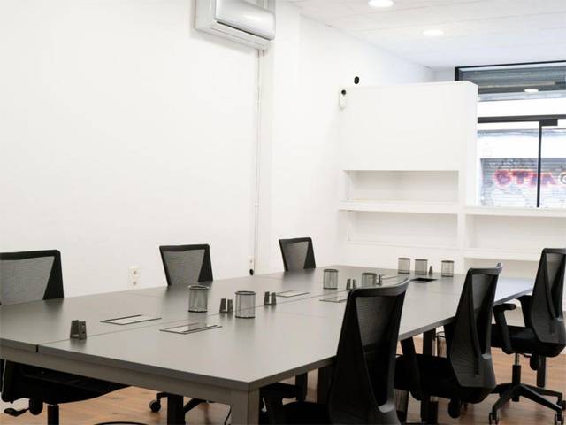 Oficina en Alquiler en Carrer de Sant Salvador, 34 en Vila de Gràcia