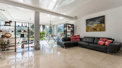 Foto 2 de Casa o xalet en venda a Calle de las Encinas, 7, Calahonda, Mijas