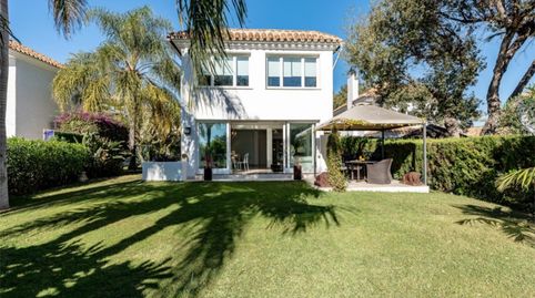 Foto 3 de Casa o xalet en venda a Calle de las Encinas, 7, Calahonda, Mijas