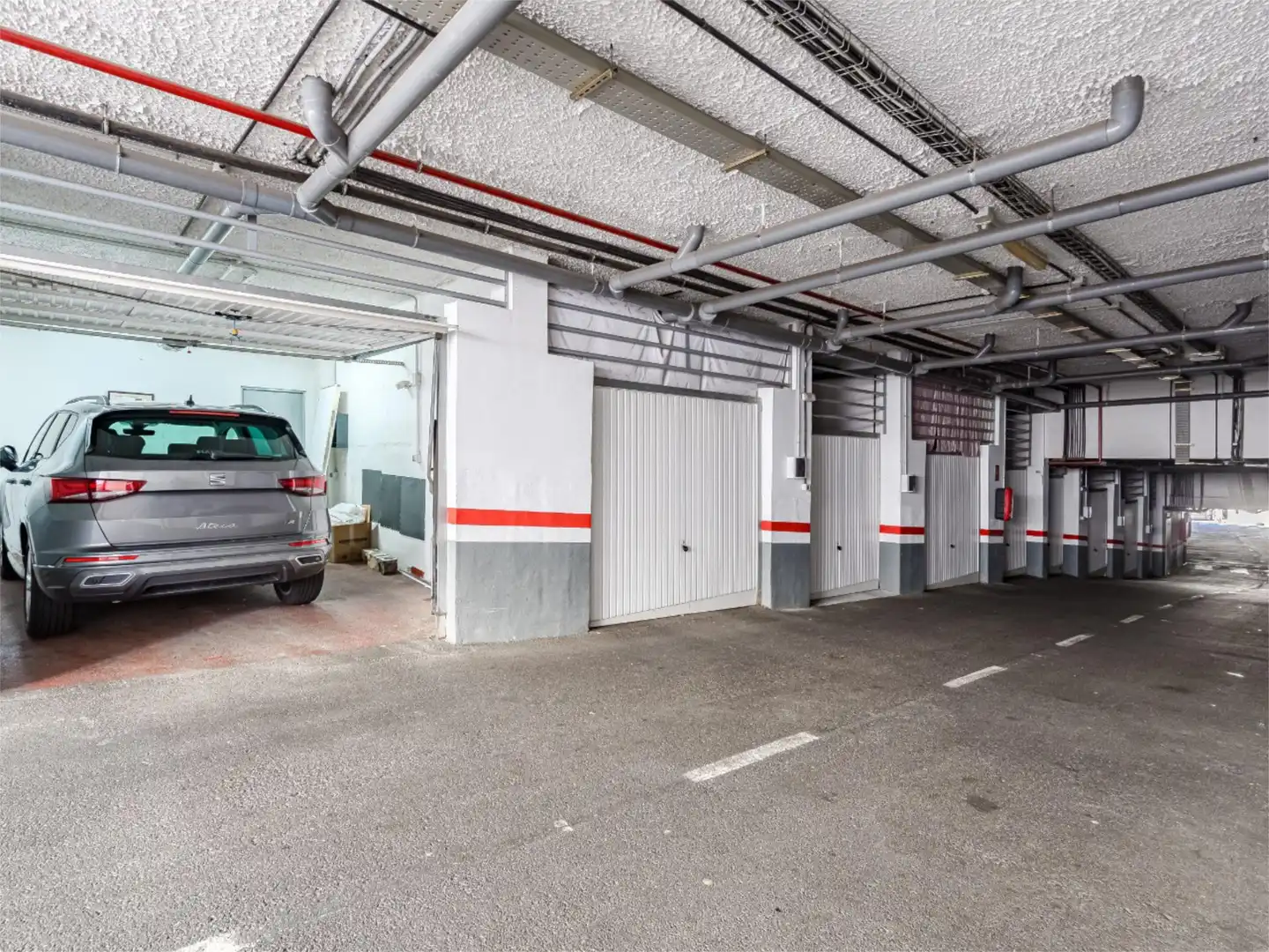 Parking de Piso en venta en Arona con Terraza, Piscina y Balcón