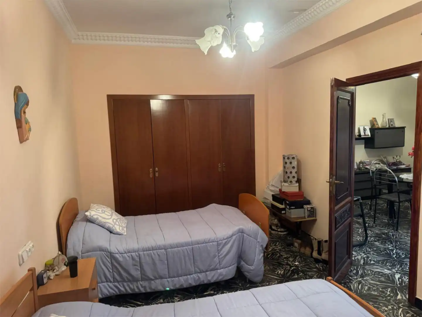 Einfamilien-Reihenhaus zum Verkauf in Avinguda Loygorri, 26, Oliva pueblo Schlafzimmer von Einfamilien-Reihenhaus zum Verkauf in Oliva mit Klimaanlage, Heizung und Terrasse