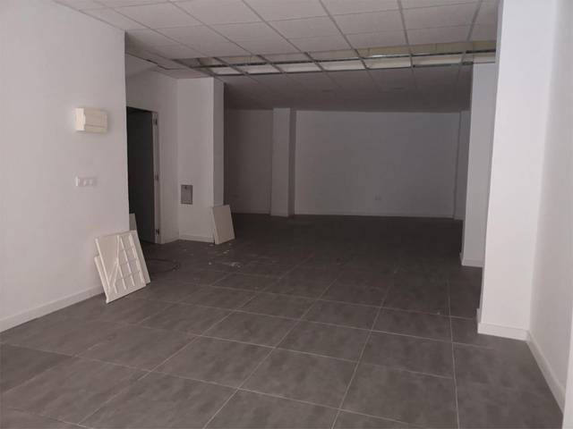 Local comercial en Alquiler en Carrer del Reverend José Maria Pinazo, 28 en Sant Llorenç - Zona Alfahuir