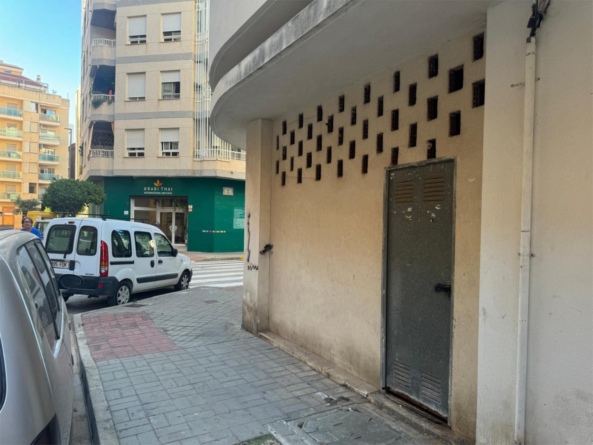 Vista exterior de Local en venda en Dénia