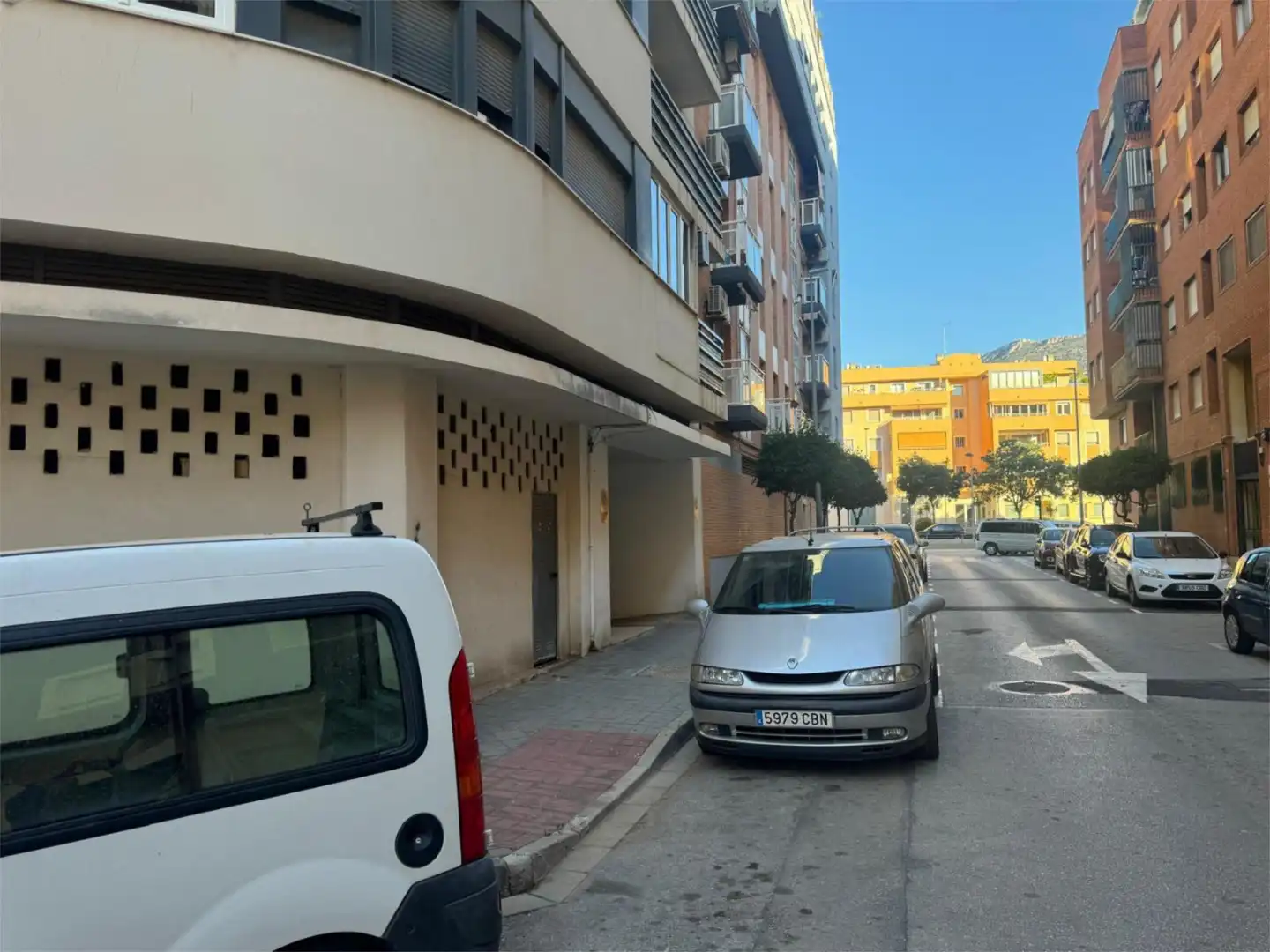 Aparcament de Local en venda en Dénia