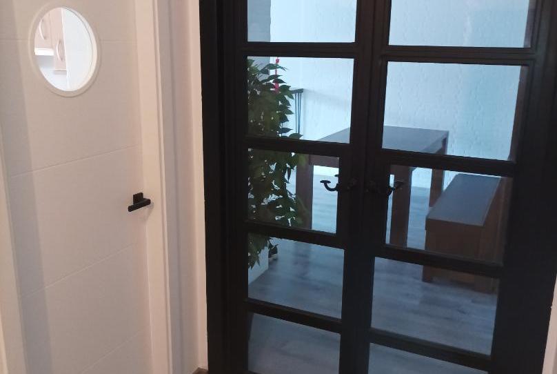 Flat to rent in Plaza Santa María, 8, O Valadouro , Lugo - image 1 Photo 1 of Flat to rent in Plaza Santa María, 8, O Valadouro , Lugo