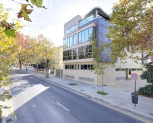 Vista exterior de Pis de lloguer en  Granada Capital amb Aire condicionat i Piscina