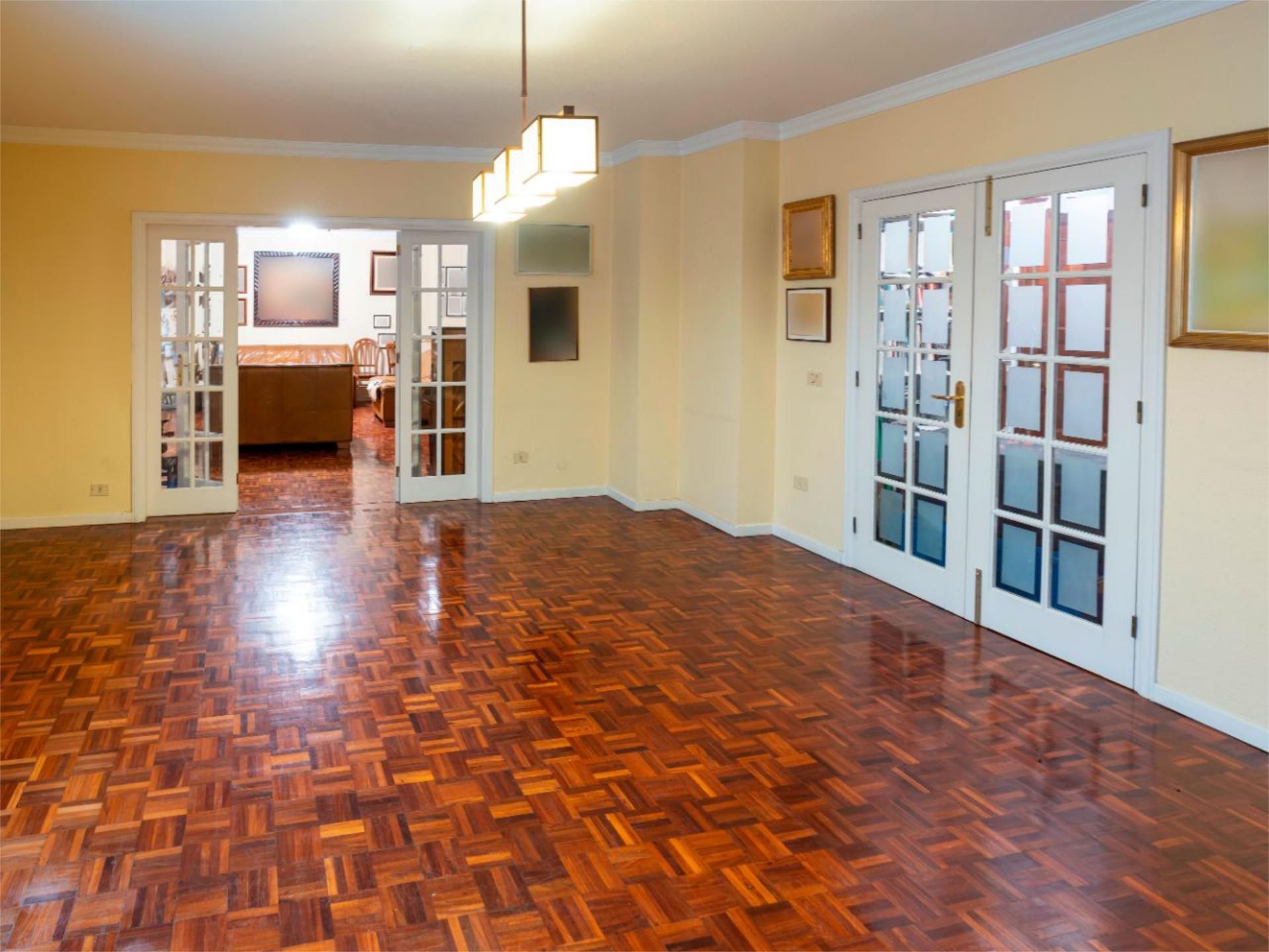 Dúplex en venda en San Cristóbal de la Laguna amb Calefacció, Parquet i Aparcament comunitari