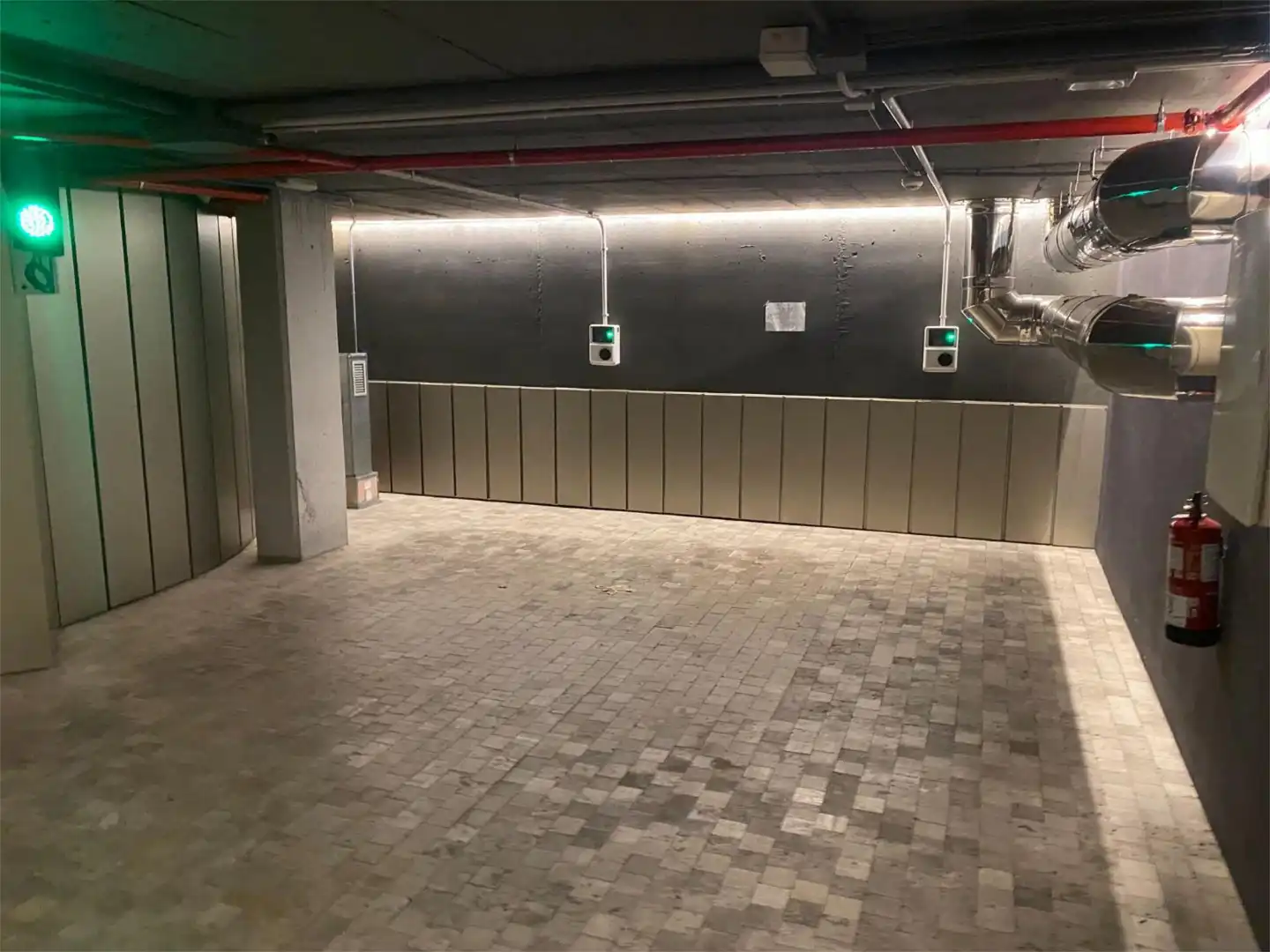 Parking of Garage for sale in Madrid